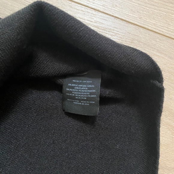 NWT Anthropologie Black Moth Sweater Size Medium - Picture 6 of 8